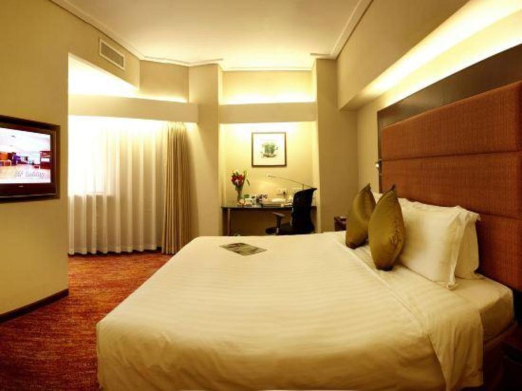 Dalian Grand Continent International Hotel Exterior foto